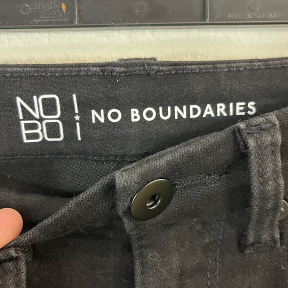 NO BOUNDARIES - Black Denim High-Waisted Girls Shorts - Size 5 - Picture 4 of 11